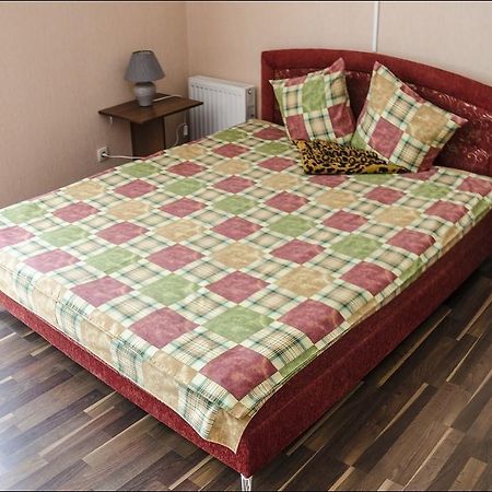 Hotel Cherkassy Cserkaszi Kültér fotó